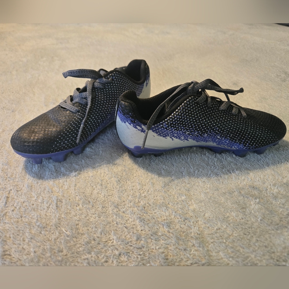 DSG Kids' Soccer Cleats- Purple/Silver Speed Viper Kids Size 13K